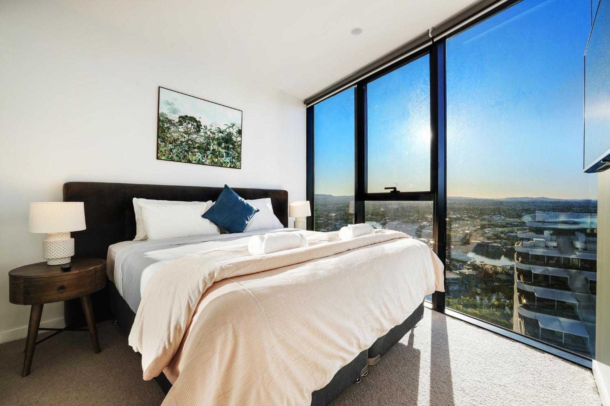 Luxury S Casino Residences Broadbeach - Holiday Paradise غولد كوست الغرفة الصورة