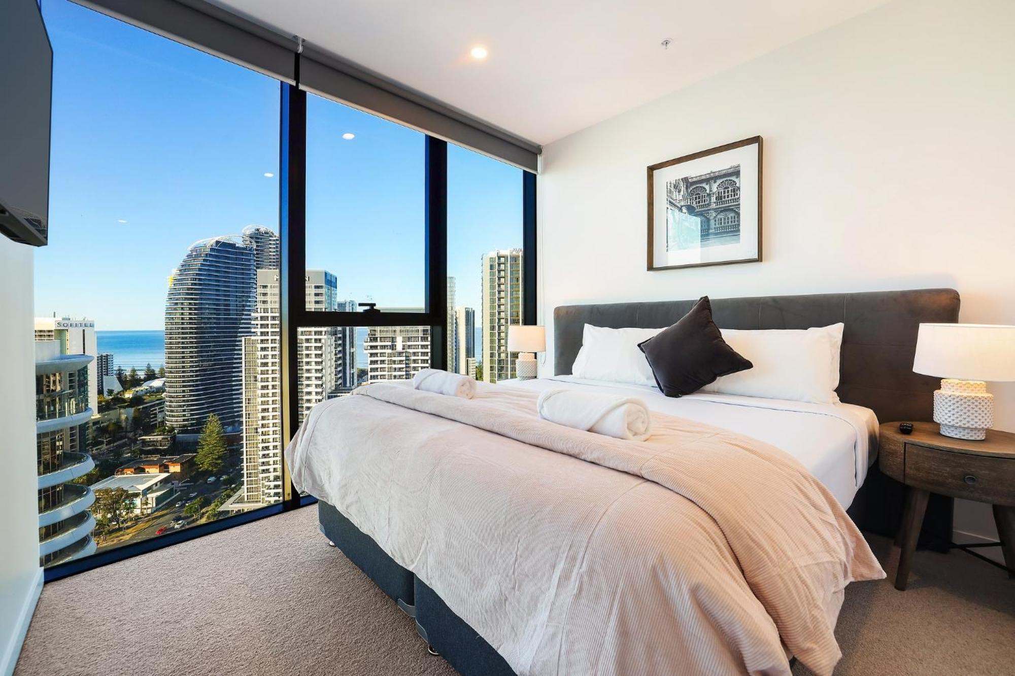 Luxury S Casino Residences Broadbeach - Holiday Paradise غولد كوست الغرفة الصورة