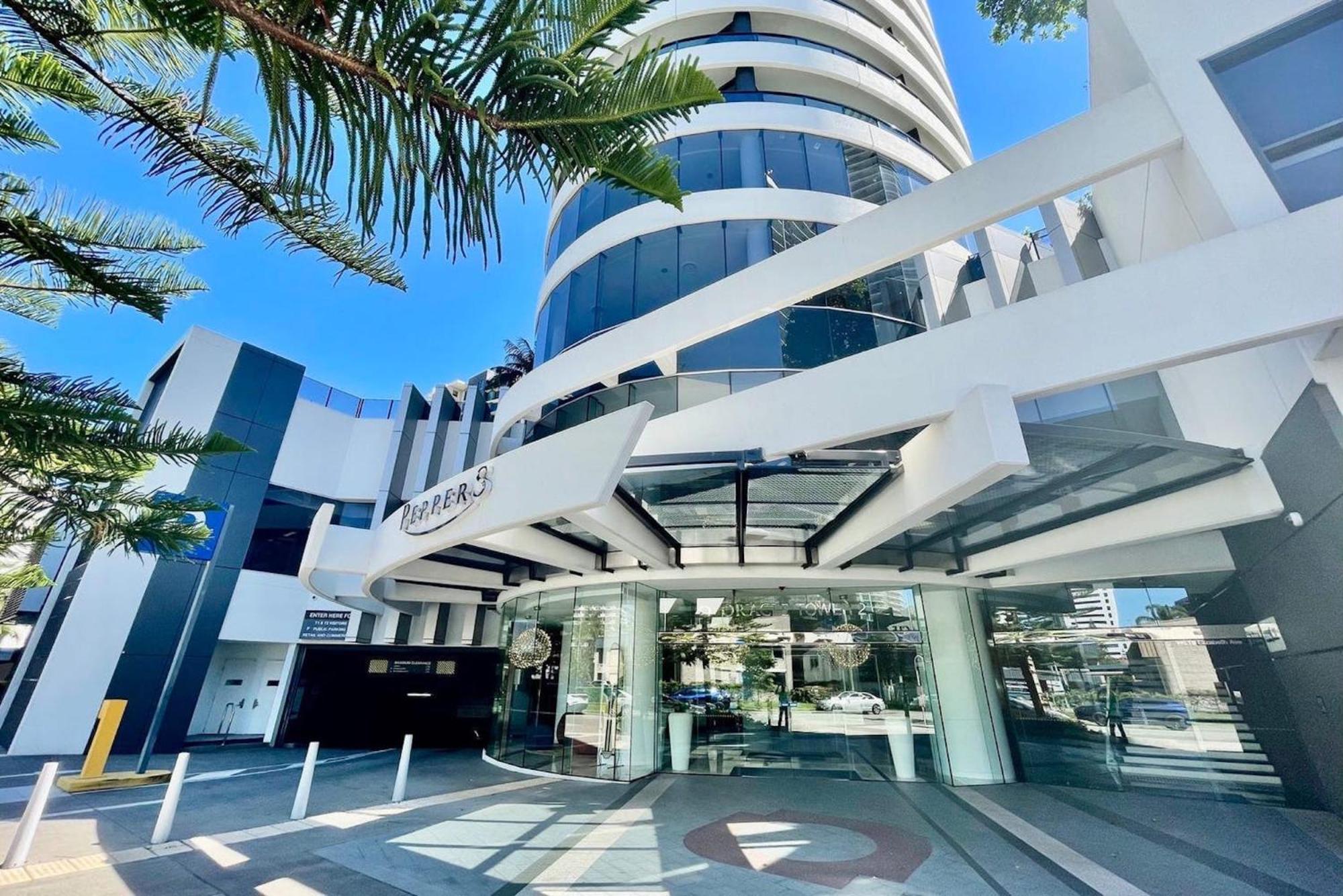 Luxury S Casino Residences Broadbeach - Holiday Paradise غولد كوست الغرفة الصورة